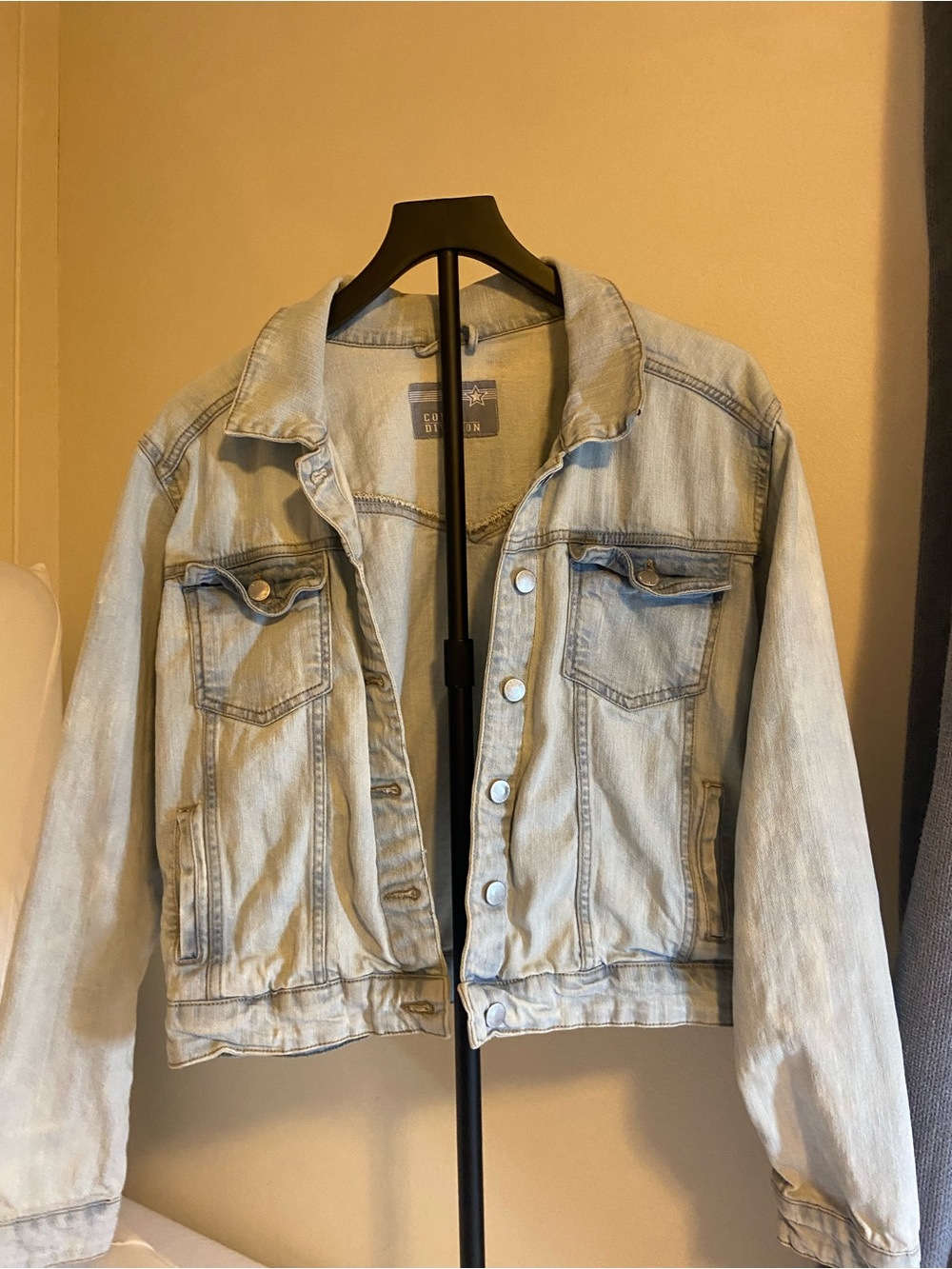 Light Wash Denim Jacket - Casual Women's Jean Jacket